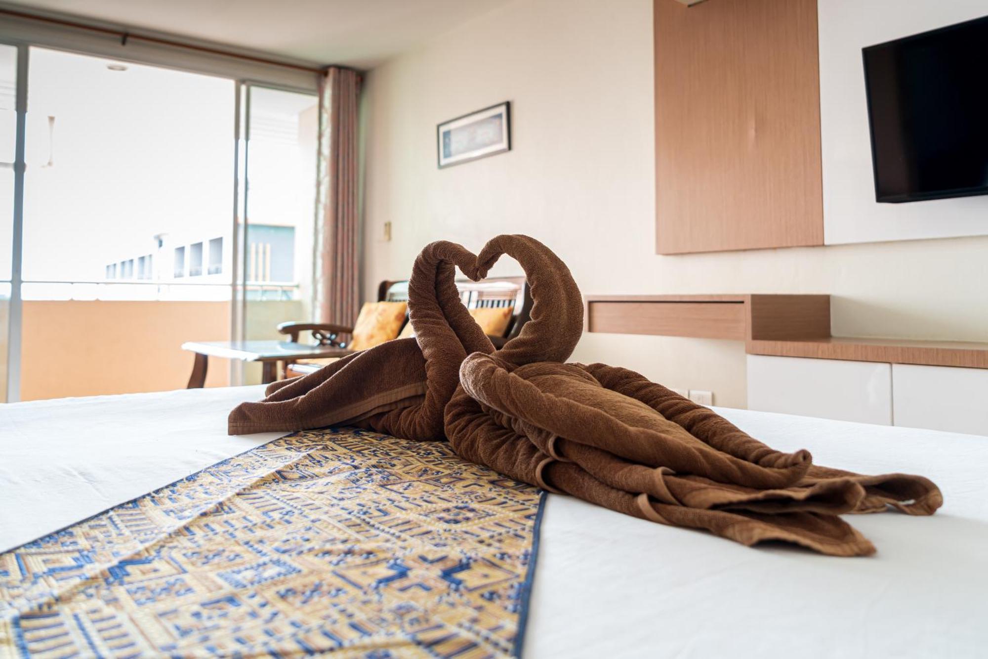 ดิ อินฟินิตี้ สูท Hotel เชียงราย ภายนอก รูปภาพ
