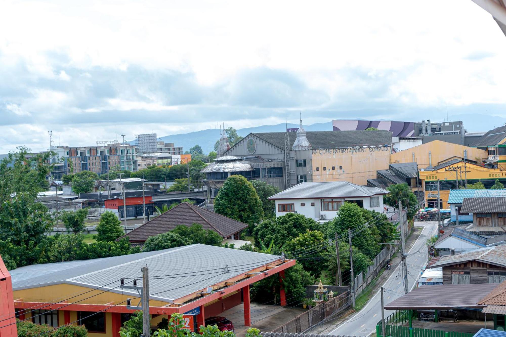 ดิ อินฟินิตี้ สูท Hotel เชียงราย ภายนอก รูปภาพ